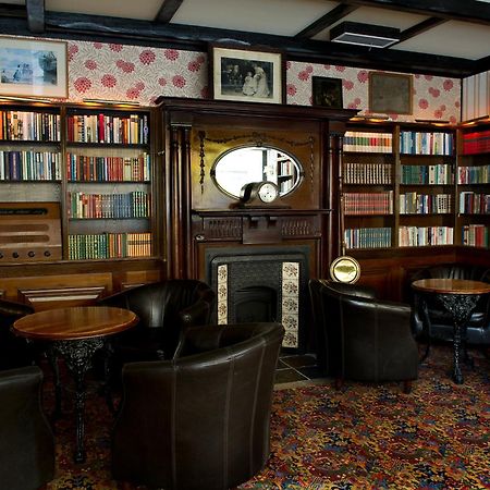 Hotel Bishops Arms Koeping Екстер'єр фото