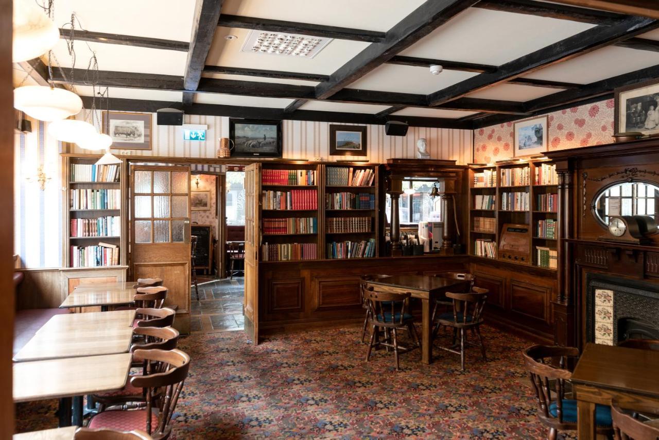 Hotel Bishops Arms Koeping Екстер'єр фото