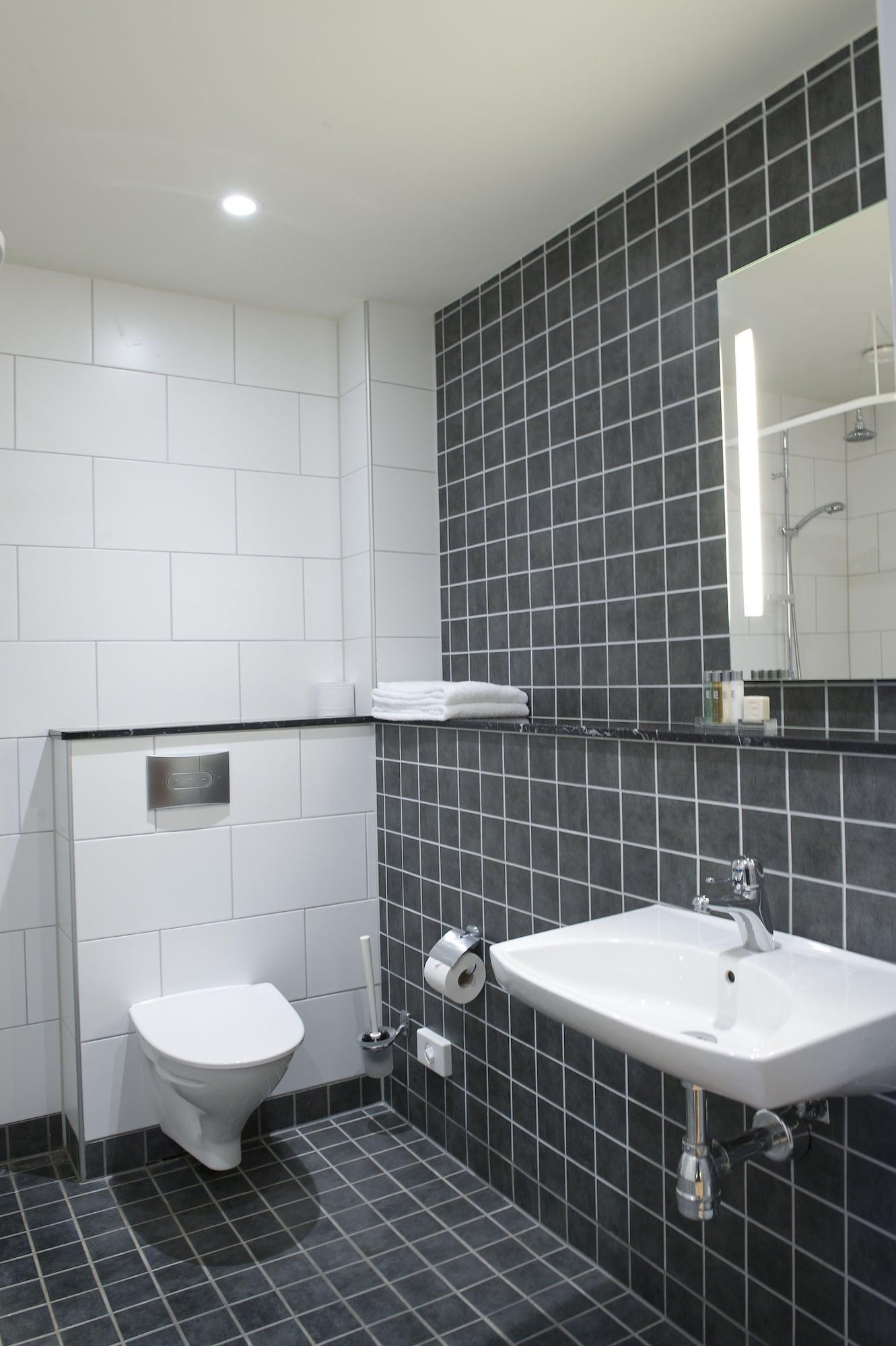 Hotel Bishops Arms Koeping Екстер'єр фото