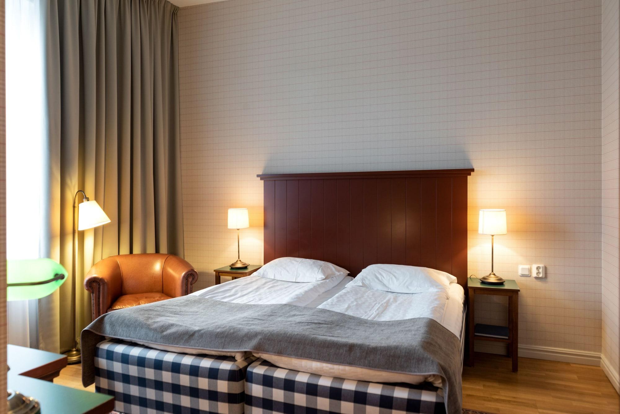 Hotel Bishops Arms Koeping Екстер'єр фото