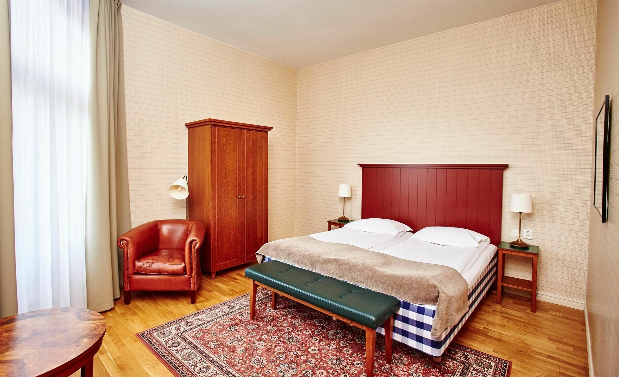 Hotel Bishops Arms Koeping Екстер'єр фото